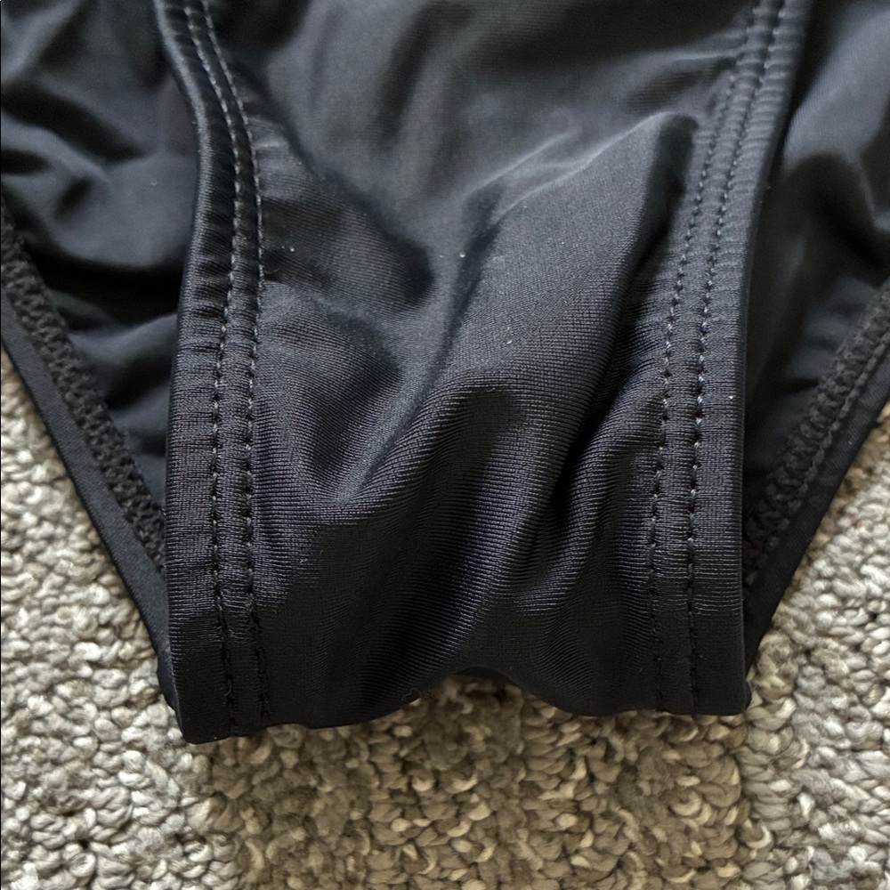 Women Swim Two-Piece Bikini Set in Mauve and Black - Picture 3 of 8